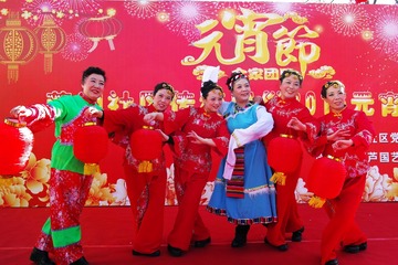 社区闹元宵1