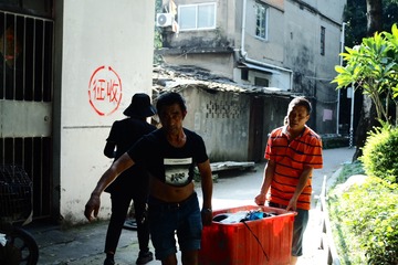 034783CD-4A20-4D83-9A79-57EDF5388594/L0/001
