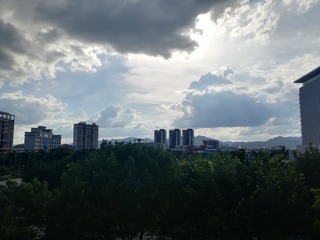 168329