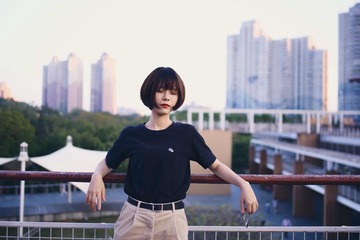 001