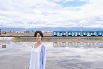 001