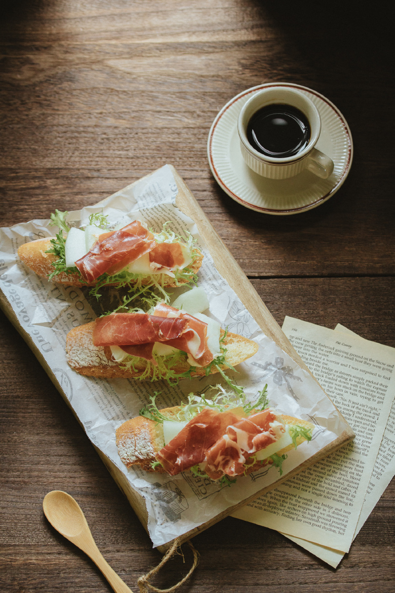 生火腿蜜瓜法棍