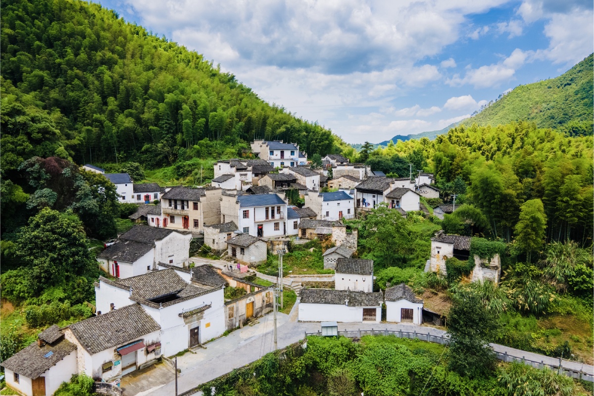 黟县渔亭青岭山怀川