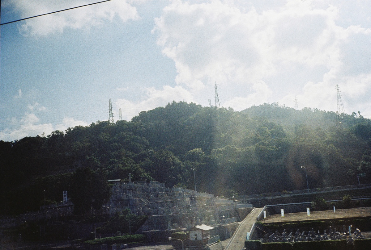 一班东京到京都的新干线