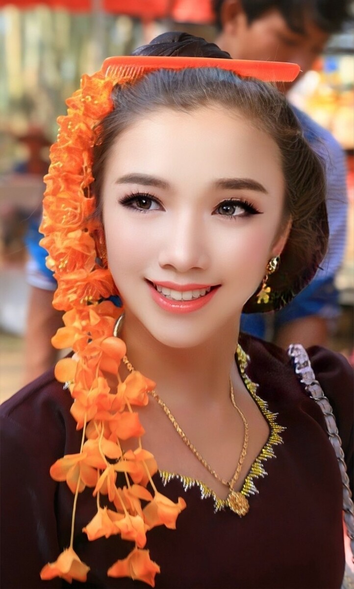 傣族姑娘,拍摄于西双版纳