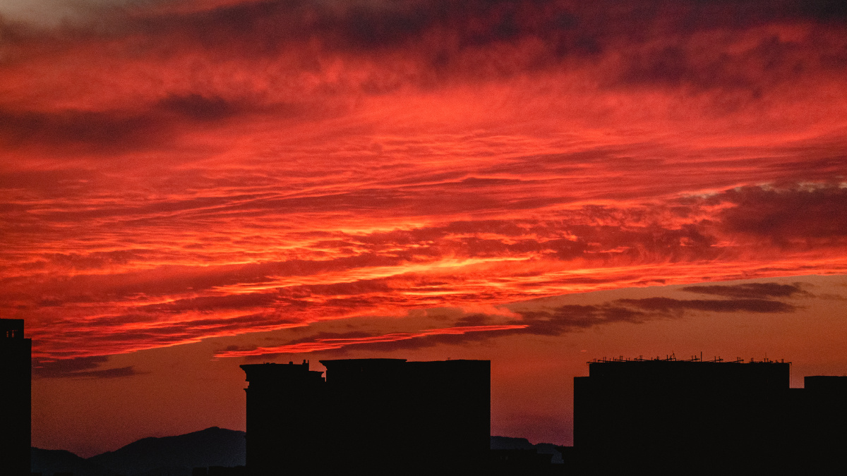 夕阳下的城市风景