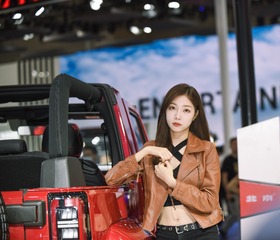 794381