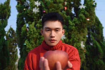 001