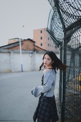 001