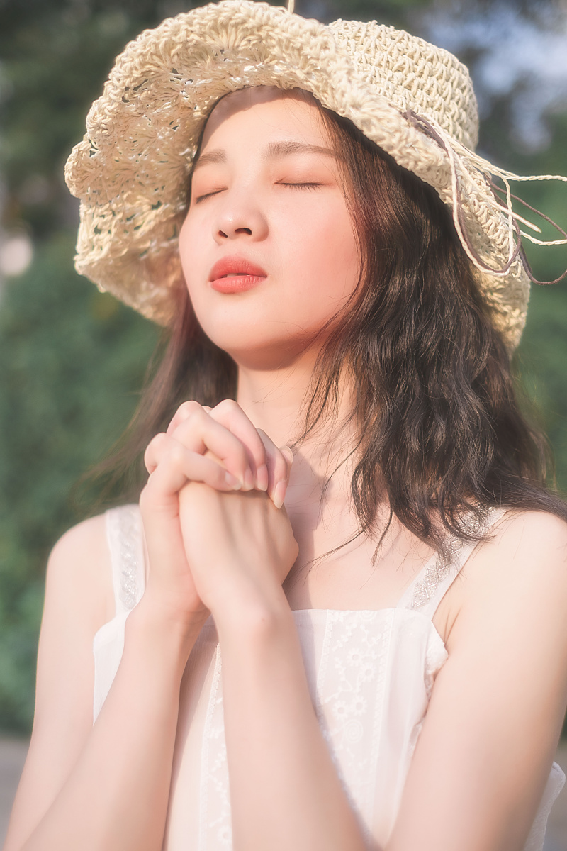 爱笑的姑娘运气好