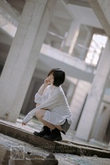C06FA33B-AD26-487A-8D60-C00276B7634F/L0/001
