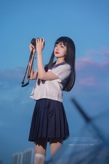 32F308CC-24EF-40AC-A4A6-F0B024EBDF53/L0/001