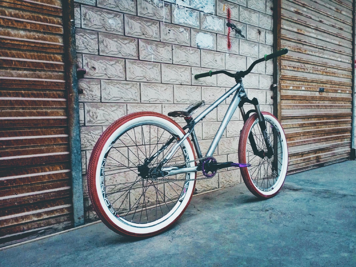 达奔土坡车,大街车 - 小舜耶