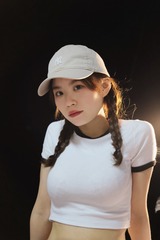 C1406571-BCB1-48BB-89DC-C6C36B3972C8/L0/001
