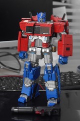 671564