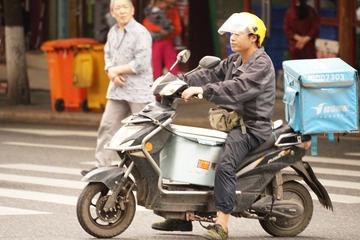 3105E634-1A35-48C5-A1E4-E4B1EDE8DEA1/L0/001