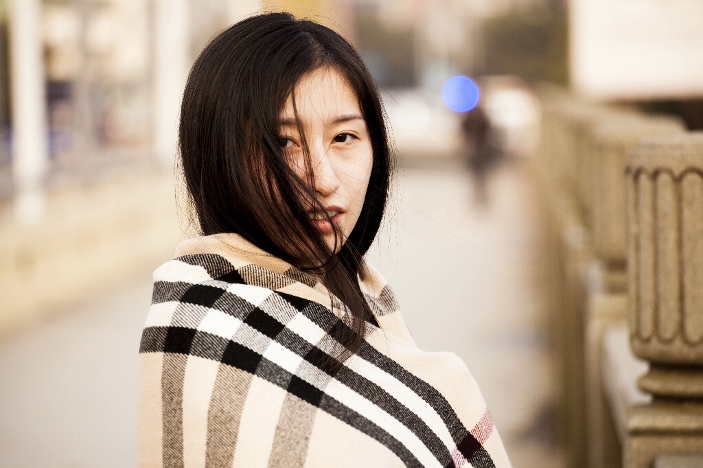 小城姑娘