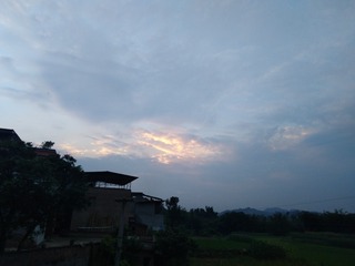 1805818