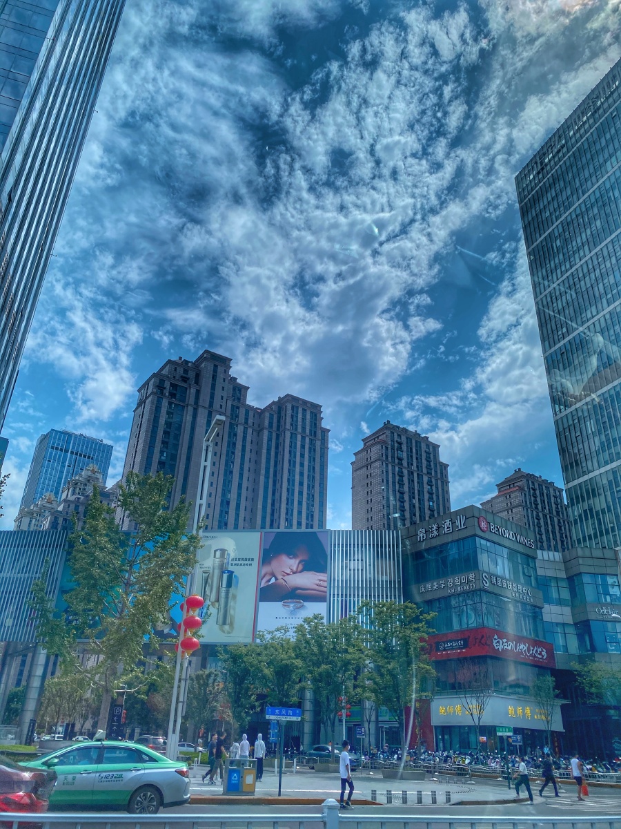 昔日的东风路正弘城