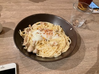 E879DB73-BFA7-4D45-A966-D40193AD23DD/L0/001