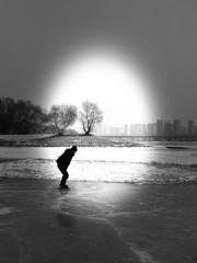 001