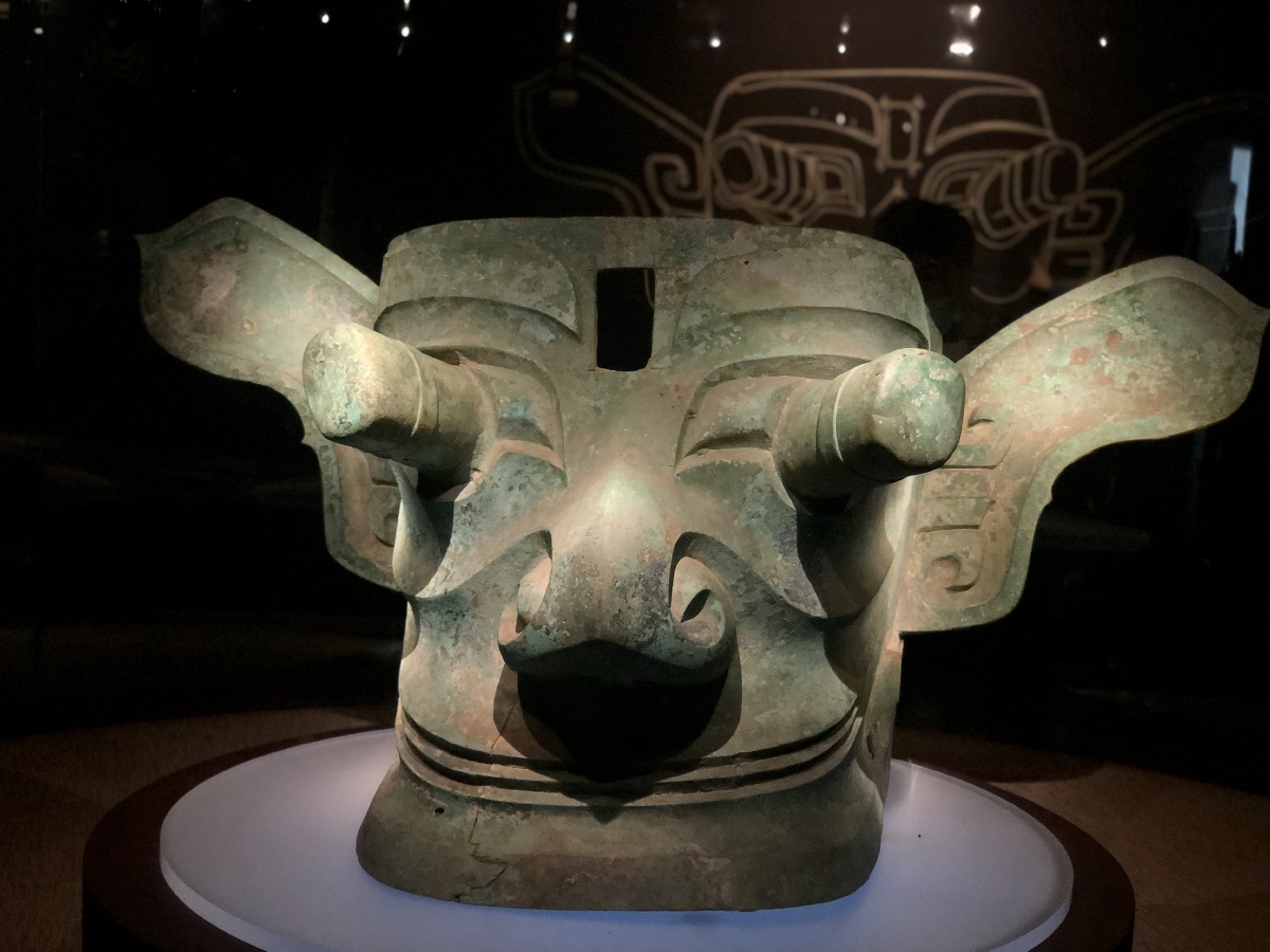p3-5青铜纵目人像青铜人面像p1-2 青铜人面像三星堆博物馆-下西夏echo