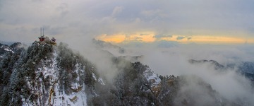 三晋第一名山  云海雪松北武当 刘和平13835858056 (13)