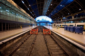 London Victoria station-4222