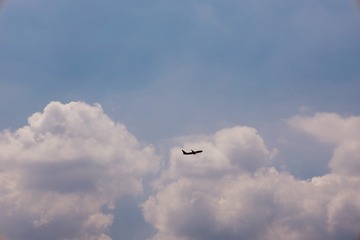 0C762038-A799-4C0A-84A5-C8EC37EF4852/L0/001
