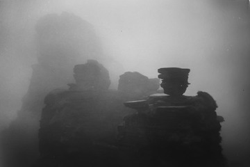 雾中梵净山