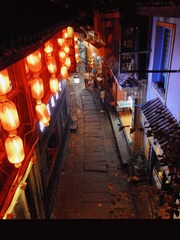 16D51090-E7D0-4629-A063-C05639BD9379/L0/001