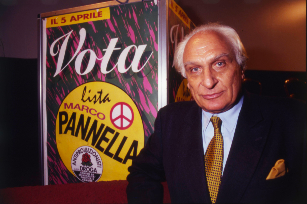 尼泊尔--加德满都-泰米尔区尼餐