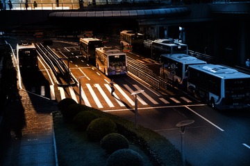 1330603