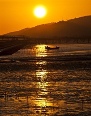 日出东山1-s.jpg