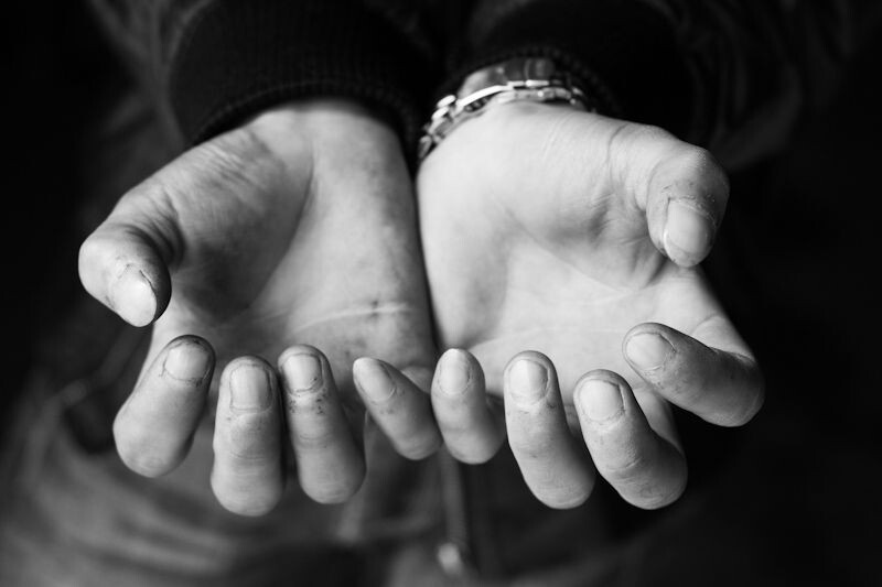 油墨的手<br />
#The Daily# 【油墨的手】 3月4日 和我同在一个地方上班的印刷员工，手上满是油墨……