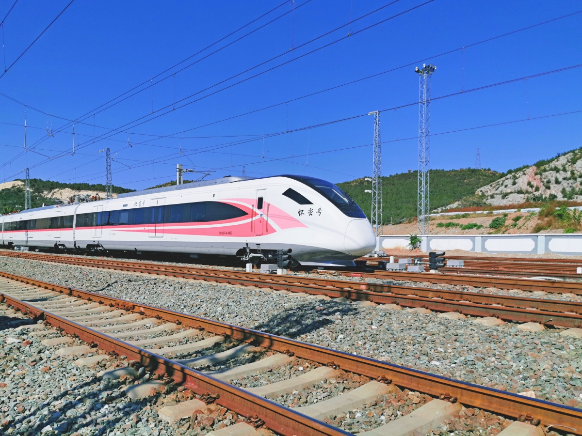 北京市郊铁路s2线怀密号国庆上线