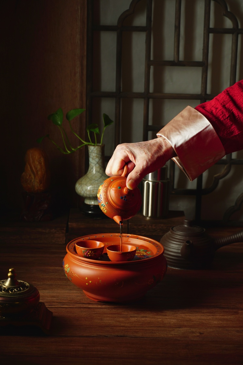 潮汕功夫茶一一关公巡城 潮汕工夫茶,起于明代,盛于清代,在潮汕地区