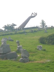 2083984