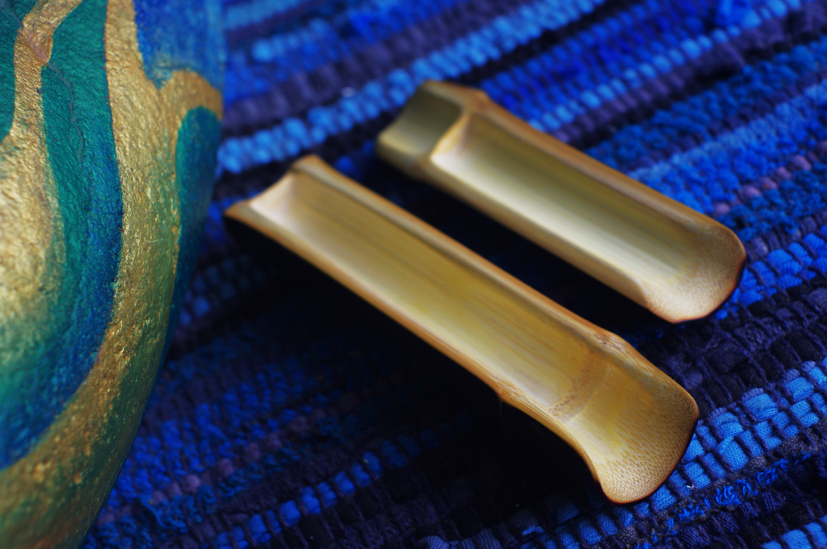 自制了两个紫竹茶匙