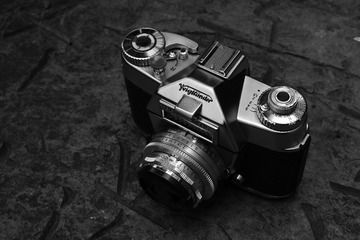 Voightlander BESSAMATIC+COLOR-SKOPAR 50 F2.8(BW)