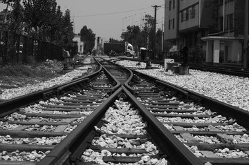 交岔(BW)