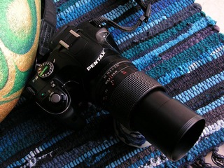 PENTAX+CARL ZEISS JENA DDR MC 135 F3.5遮光罩拉出.JPG