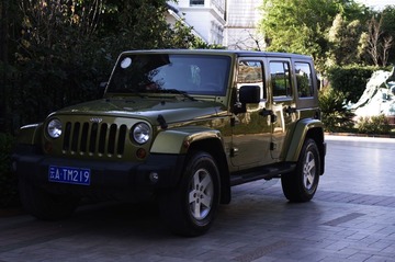 JEEP SAHARA