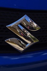 SUZUKI