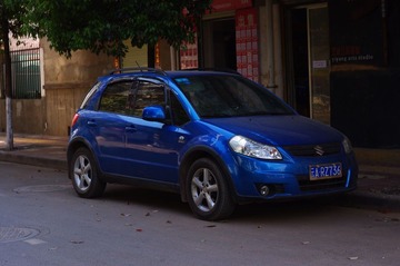 SUZUKI SX4