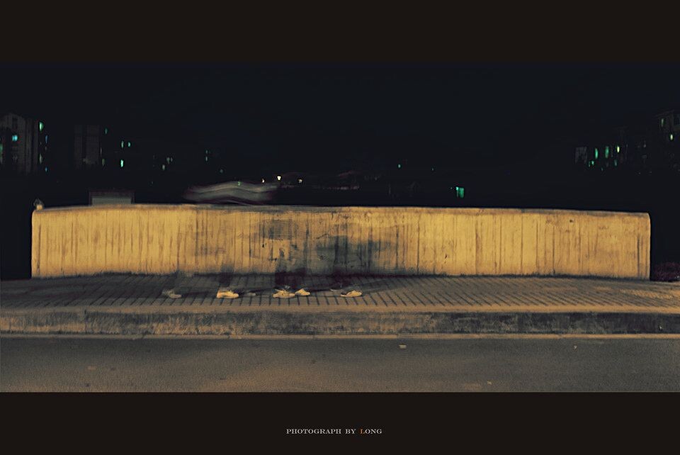 夜行者。——“小野人月赛”参赛<br />
