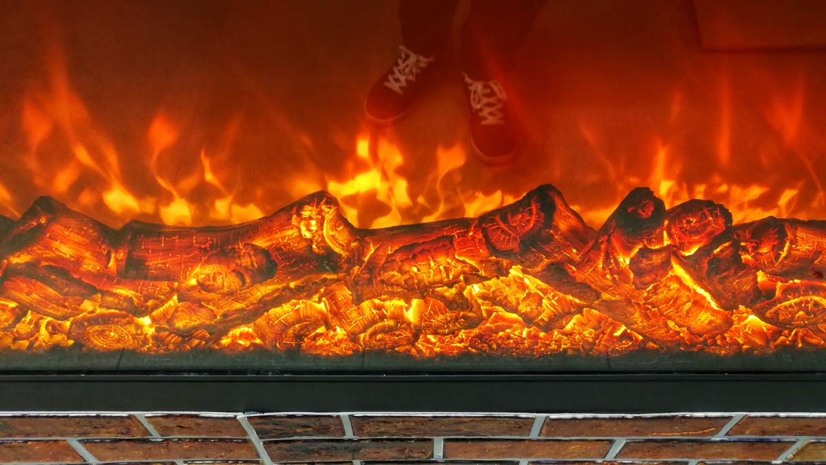 直面家门口天凉来烤火