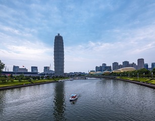 5B33D1B9-BA8F-46C3-AAE0-F041FF4CFB52/L0/001