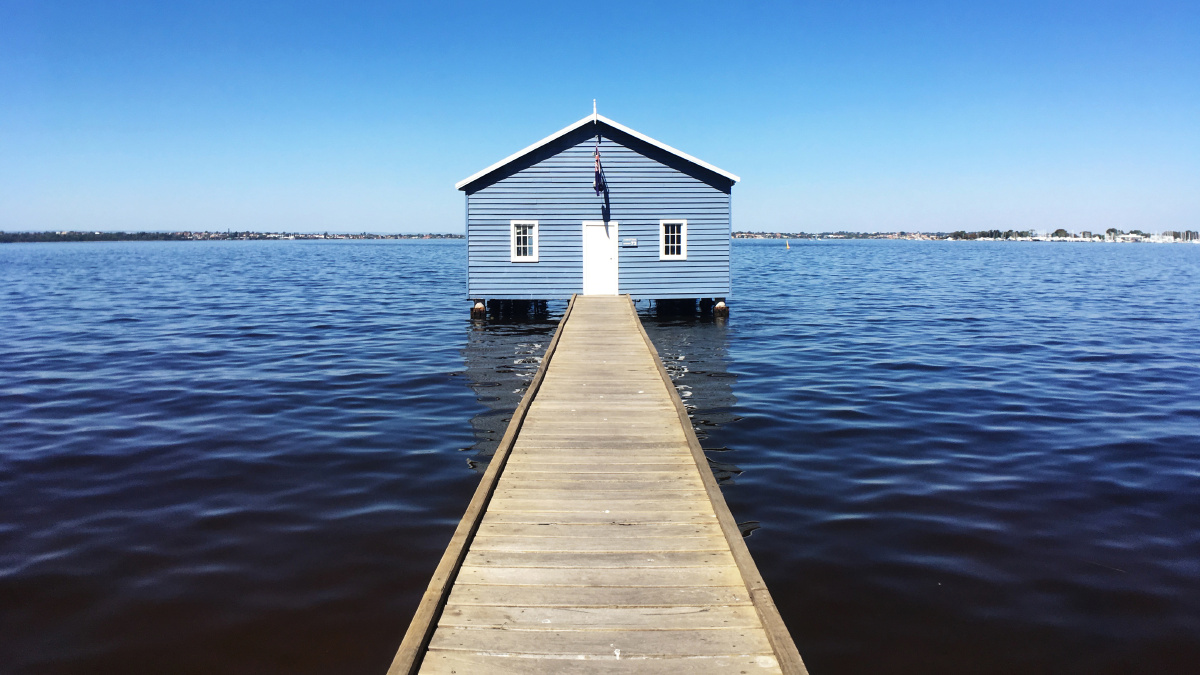 peath河边的一栋房子,简单,干净.