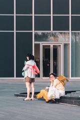 001
